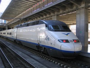 tren-ave