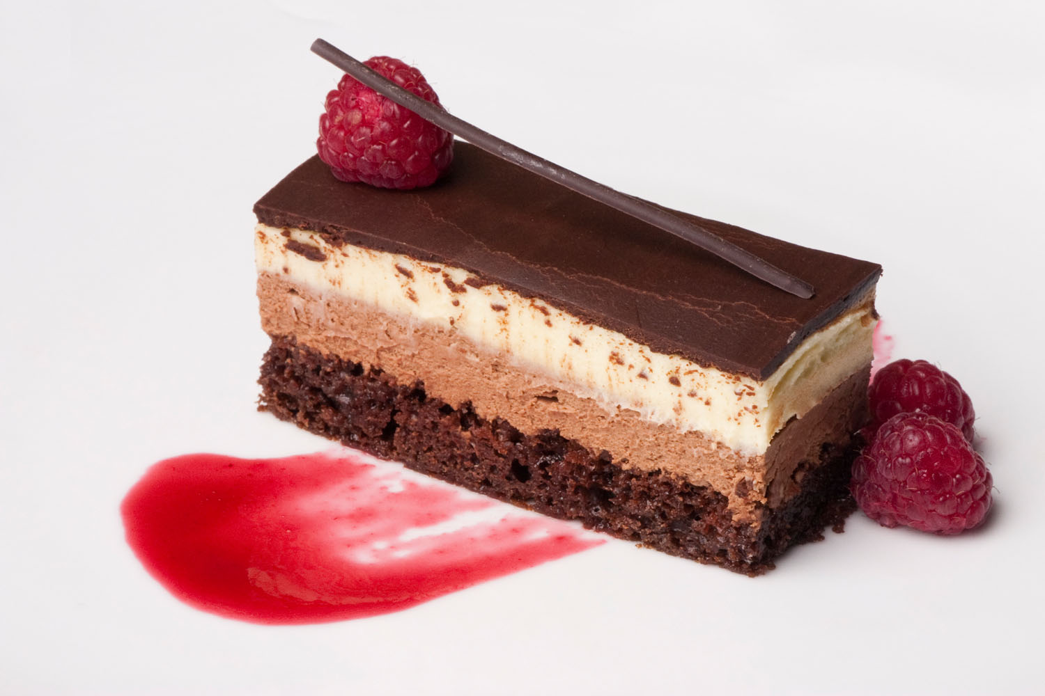 Chocolate Cake Raspberry Filling Whipped Cream Frosting Chocolate Cake Raspberry Filling Whipped Cream Frosting