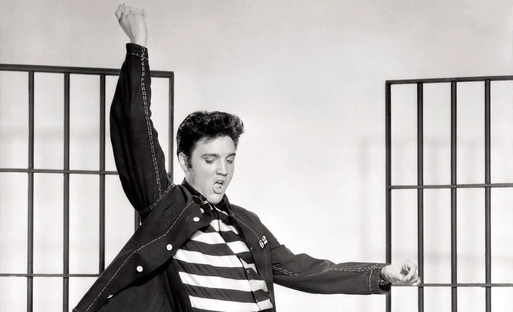Homenaje al Elvis de la Excelencia y el humanismo extremo: Tom Peters